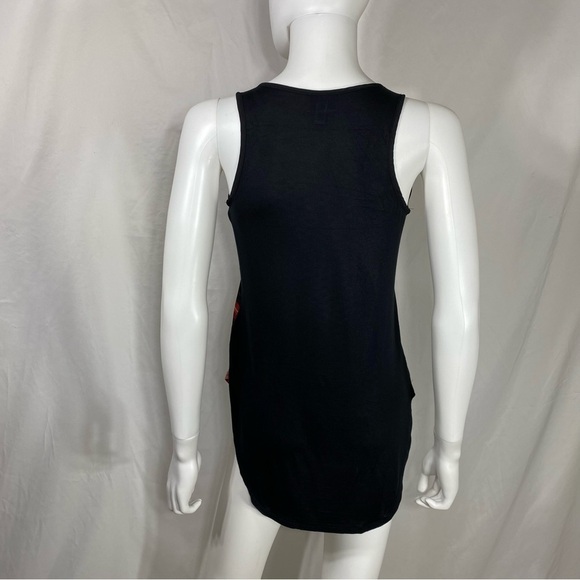 Mossimo Hi-Low Back Contrast Tank - Picture 4 of 8